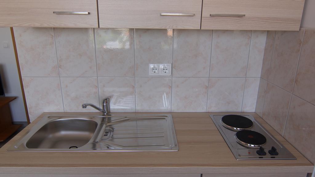 Apartments Domani Вир Екстериор снимка